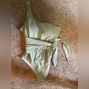 Never worn one piece bathing suit from pink Lilly.